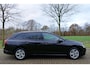 Volkswagen Golf Variant 1.5 eTSI R-Line | Trekhaak | Stoelverwarming | Stuurwielverw. | CarPlay | Sfeerverlichting | BTW