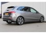 Mercedes-Benz B-klasse 200 Premium | Incl. 12 maanden garantie | Adaptieve cruise control | Climate control | Parkeercamera | Navigatie | Stoelverwarming | Trekhaak uitklapbaar | Elektrische kofferbakklep |