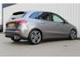Mercedes-Benz B-klasse 200 Premium | Incl. 12 maanden garantie | Adaptieve cruise control | Climate control | Parkeercamera | Navigatie | Stoelverwarming | Trekhaak uitklapbaar | Elektrische kofferbakklep |