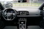 Skoda Karoq 1.5 TSI DSG Sportline 150pk/Trekhaak wegklb./Panodak/ Navi Columbus/ACC/DCC/Camera