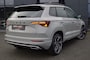 Skoda Karoq 1.5 TSI DSG Sportline 150pk/Trekhaak wegklb./Panodak/ Navi Columbus/ACC/DCC/Camera