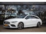 Mercedes-Benz CLA Shooting Brake 220 Premium Plus , Panoramadak, Sfeerverlichting, Keyless entry,