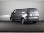 Volkswagen Transporter 2.0 TDI L2H1 30 Style | trekhaak | achterdeuren | camera | navi |