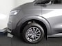Volkswagen Transporter 2.0 TDI L2H1 30 Style | trekhaak | achterdeuren | camera | navi |