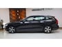 Volvo V60 2.0 B3 Mom. Adv. | hybrid | camera | carplay | 4 nw allseasons