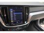 Volvo V60 2.0 B3 Mom. Adv. | hybrid | camera | carplay | 4 nw allseasons