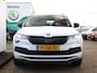 Skoda Karoq 1.5 TSI 150pk AUTOMAAT Sportline Business | Achteruitrijcamera | Adaptieve cruise control | Navigatie | LED | Clima |
