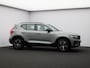 Volvo XC40 2.0 B4 Plus Dark / Trekhaak / Stoel+stuur+voorruitverwarming / Elektr. bed. stoelen / Harman Kardon
