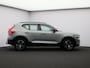 Volvo XC40 2.0 B4 Plus Dark / Trekhaak / Stoel+stuur+voorruitverwarming / Elektr. bed. stoelen / Harman Kardon