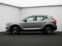 Volvo XC40 2.0 B4 Plus Dark / Trekhaak / Stoel+stuur+voorruitverwarming / Elektr. bed. stoelen / Harman Kardon