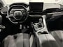 Peugeot 3008 1.2 PureT. Trekhaak Camera Navi Nieuw Model