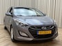 Hyundai i30 1.6 GDI i-Motion *Org.NL!* Android Auto / LED / Afn. Trekhaak / Airco / Cruise / PDC / 15'' LMV