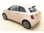 Fiat 500 3+1 Urban 24 kWh | Climate control | Camera | Navigatie | Lichtmetalen velgen | Parkeersensoren voor en achter | DAB Radio | Cruise control | Bluetooth