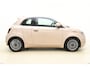 Fiat 500 3+1 Urban 24 kWh | Climate control | Camera | Navigatie | Lichtmetalen velgen | Parkeersensoren voor en achter | DAB Radio | Cruise control | Bluetooth