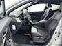 Toyota C-HR 1.8 Hybrid Executive | Afneembare trekhaak | Stoelverwarming | Navigatie |