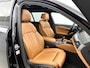 BMW 5-Serie Touring 530i M Sport | Trekhaak | Schuifdak | Laser | Camera | Memory Stoelen | Stoelverwarming