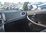 Volvo V40 2.0 D2 Summum | Navigatie | Stoelverwarming | Leer | Memory seats | Cruise-control |