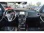 Volvo V40 2.0 D2 Summum | Navigatie | Stoelverwarming | Leer | Memory seats | Cruise-control |