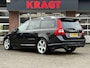 Volvo V70 R-Edition 2.0T 203 pk - Leder - Xenon - DVD schermen - YOUNGTIMER