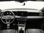 Volkswagen Tiguan 1.5 eHybrid R-Line Edition 204 PK | Trekhaak | Panoramadak | Adaptieve Cruise Control | Stoel & Stuur Verwarming |