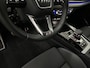 Audi Q5 Sportback 40 TFSI Benzine S-Line | ACC | Sfeerverlichting | Keyless-Entry | Matrix-LED | Virtual-Cockpit | Tour-Pakket | Black-Optic | Camera | Beker-Clima | 3-Zone Clima | Draadloos Laden | Zonwering | 6 mnd. BOVAG Garantie |
