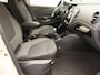 Renault Captur TCe 120 Dynamique | R-Link navigatie | Pack City Camera | Climate Control | Two-tone kleur | Lichtmetalen velgen 17" | Cruise Control |