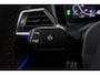 BMW 3-Serie 330i High Executive | Panoramadak | 3-Zone Clima | CarPlay | Leer | Sportstoelen | Stoelverwarming | Digital Cockpit |