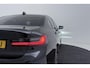 BMW 3-Serie 330i High Executive | Panoramadak | 3-Zone Clima | CarPlay | Leer | Sportstoelen | Stoelverwarming | Digital Cockpit |