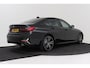 BMW 3-Serie 330i High Executive | Panoramadak | 3-Zone Clima | CarPlay | Leer | Sportstoelen | Stoelverwarming | Digital Cockpit |