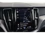 Volvo XC60 2.0 B5 R-Design | Trekhaak | Panoramadak | Harman/Kardon | Org NL | Dealer Ond | Camera | CarPlay | Stoelverwarming V+A
