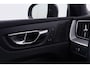Volvo XC60 2.0 B5 R-Design | Trekhaak | Panoramadak | Harman/Kardon | Org NL | Dealer Ond | Camera | CarPlay | Stoelverwarming V+A
