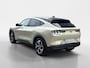 Ford Mustang Mach-E Standard RWD 75 kWh | Verwachte Levertijd 3 Weken | Prijs inclusief 1000 Euro Ford Voordeel | 470km WLTP Rijbereik | Warmtepomp | Adaptieve Cruise Control | Verwarmbare Voorstoelen | Verwarmbare Voorruit | Parkeersensoren voor en achter |  Verwarmbare Stuur |