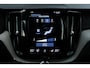 Volvo XC60 Recharge T6 AWD Inscription | Trekhaak | Stoel- en Stuurverwarming | Adaptieve Cruise Control | Pilot Assist | Harman Kardon Audio | Schuif- en Kanteldak | Head-up Display