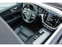 Volvo XC60 Recharge T6 AWD Inscription | Trekhaak | Stoel- en Stuurverwarming | Adaptieve Cruise Control | Pilot Assist | Harman Kardon Audio | Schuif- en Kanteldak | Head-up Display