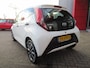 Toyota Aygo 1.0 VVT-i x-fun | Airco | Radio | LED Dagrijverlichting | Incl. Garantie | Lichtmetalen velgen |