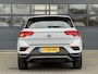 Volkswagen T-Roc 1.0 TSI STYLE I NAVIGATIESYSTEEM I AIRCONDITIONING I ADAPTIVE CRUISE CONTROL