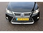Lexus CT 200h 25th Edition, NL auto, 2e Eig. Automaat, Clima, Cruise, Navi, Trekhaak, Lichtmetaal, Blue tooth, Isofix, Prijs incl, apk, beurt en 3 maanden garantie