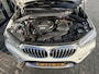 BMW X1 xDrive20i Centennial High Executive Verw. Sportstoelen | PDC | LED | Super netjes!