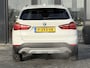 BMW X1 xDrive20i Centennial High Executive Verw. Sportstoelen | PDC | LED | Super netjes!