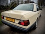 Mercedes-Benz 200-Serie 230E Oldtimer, Automaat, Vol!!