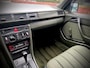 Mercedes-Benz 200-Serie 230E Oldtimer, Automaat, Vol!!