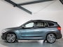 BMW X1 sDrive20i High Executive, M-sport, Panoramadak, HUD, Camera, H&K, Memory, Keyless