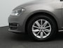 Volkswagen Golf 1.2 TSI 110 pk | Trekhaak | Parkeersensoren achter | Climatronic