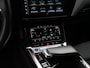 Audi E-tron 55 quattro S-Line Black Edition 95 kWh 408 pk | Panoramadak | Trekhaak | Leder/alcantara (oranje gestikt) | Matrix LED | Achteruitrijcamera | Stoelverwarming