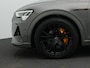 Audi E-tron 55 quattro S-Line Black Edition 95 kWh 408 pk | Panoramadak | Trekhaak | Leder/alcantara (oranje gestikt) | Matrix LED | Achteruitrijcamera | Stoelverwarming