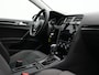 Volkswagen Golf 1.5 TSI 150 pk DSG Highline Business R / R-Line | Navigatie | Stoelverwarming | Adaptive Cruise | Parkeersensoren voor/achter