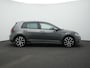 Volkswagen Golf 1.5 TSI 150 pk DSG Highline Business R / R-Line | Navigatie | Stoelverwarming | Adaptive Cruise | Parkeersensoren voor/achter