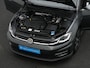 Volkswagen Golf 1.5 TSI 150 pk DSG Highline Business R / R-Line | Navigatie | Stoelverwarming | Adaptive Cruise | Parkeersensoren voor/achter