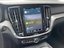 Volvo V60 2.0 B4 Plus Dark | Lederen bekleding | Stoelverwarming | Trekhaak | AUB bellen voor bezichtiging |