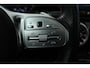 Mercedes-Benz A-klasse 180 Business Solution AMG (PANORAMADAK, SFEERVERLICHTING, STOELVERWARMING, CAMERA, CRUISE CONTROL)